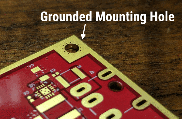 Groundedmountinghole